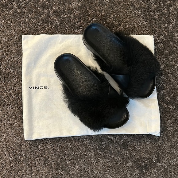 VINCE FUR/LEATHER SLIDES - size 35 - Picture 1 of 4